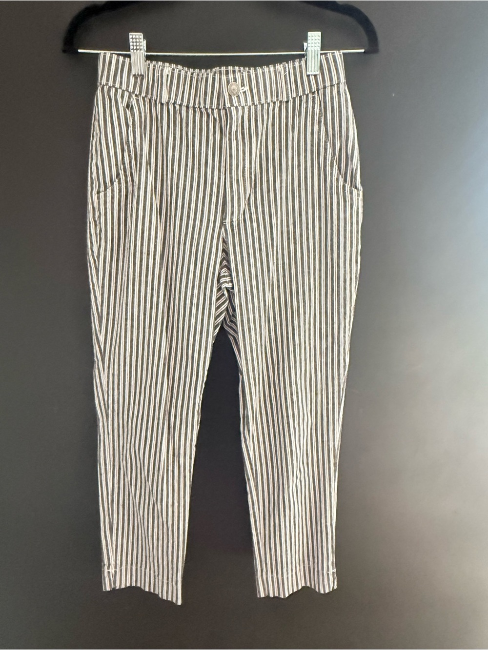 Hollister Women’s Ultra High Rise Cropped black and white striped pants